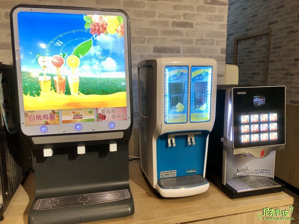 高雄火鍋推薦【億品鍋-高雄中安店】個人每鍋$150起,日式涼麵、豬油拌飯、生菜沙拉及霜淇淋等多樣點心及飲品任你吃|打狗美食 31 IMG 0065