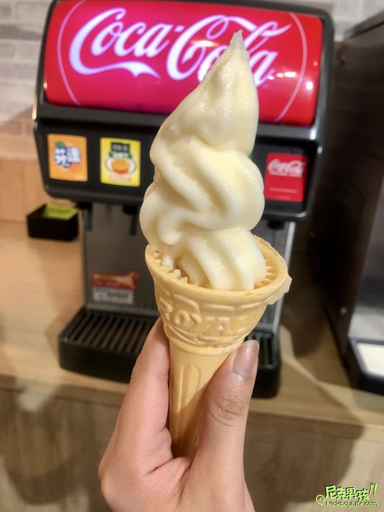 高雄火鍋推薦【億品鍋-高雄中安店】個人每鍋$150起,日式涼麵、豬油拌飯、生菜沙拉及霜淇淋等多樣點心及飲品任你吃|打狗美食 29 IMG 0120