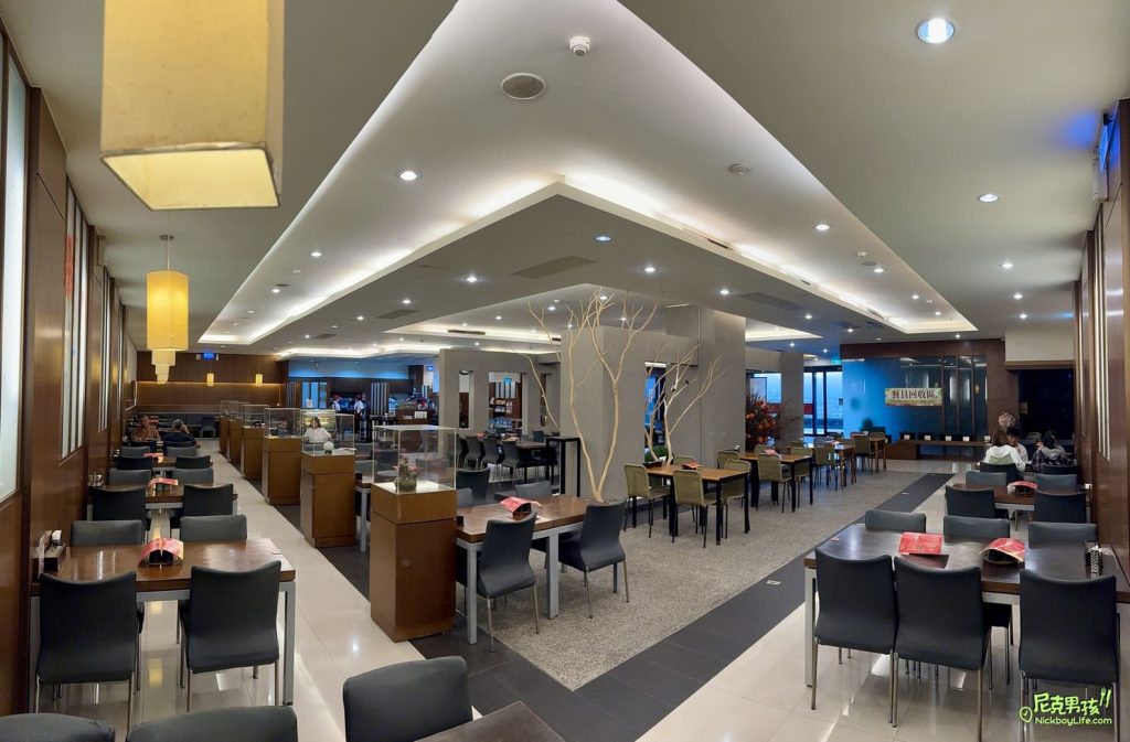 【傳燈樓滴水坊】高雄佛光山素食餐廳推薦,隱藏於佛光山寺內雲居樓旁,一家禮佛完後最佳蔬食用餐場地|打狗美食 13 IMG 4079