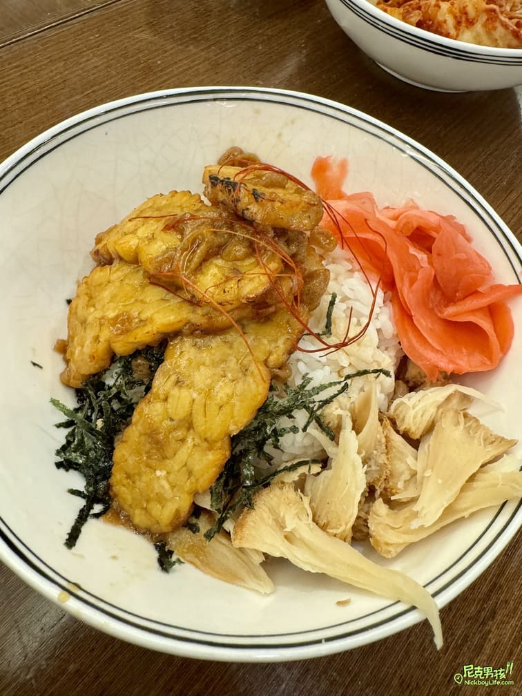 【傳燈樓滴水坊】高雄佛光山素食餐廳推薦,隱藏於佛光山寺內雲居樓旁,一家禮佛完後最佳蔬食用餐場地|打狗美食 19 IMG 4083