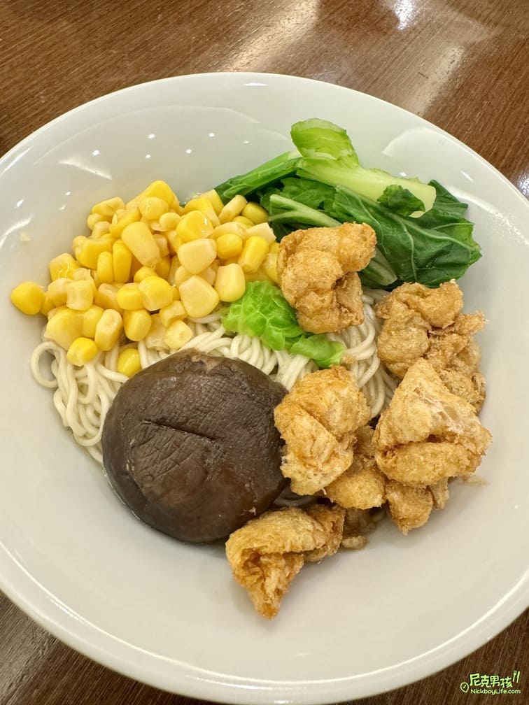 【傳燈樓滴水坊】高雄佛光山素食餐廳推薦,隱藏於佛光山寺內雲居樓旁,一家禮佛完後最佳蔬食用餐場地|打狗美食 21 IMG 4085