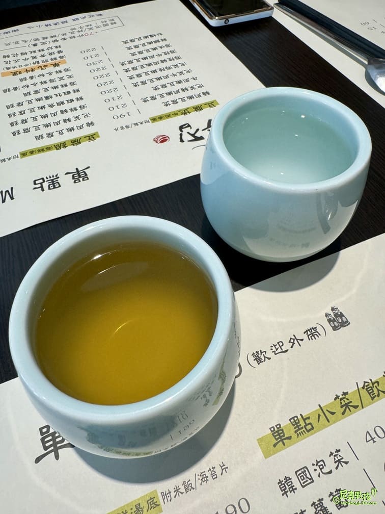 高雄韓式推薦【濟州之家】韓式豆腐煲、豆腐鍋專賣店,口味道地韓國料理,用餐環境乾淨、舒適|打狗美食 37 IMG 5547