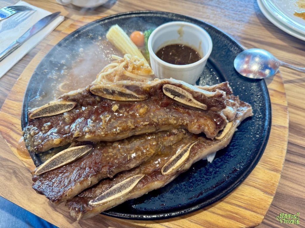 鳳山美食【Double 萬牛排館】平價且高CP鐵板排餐,酥皮濃湯、義大利麵及燉飯,無限供應自助吧吃到飽|打狗美食 34 IMG 7278