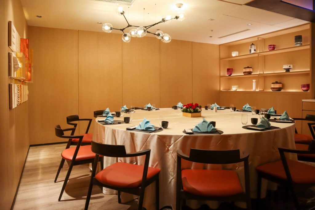 鼓山美食【京享蔬食百匯餐廳】高雄素食吃到飽,各式各樣美味蔬食料理buffet 讓你嘴巴停不下來|打狗美食 18 9F %E4%BA%AC%E4%BA%AB%E8%94%AC%E9%A3%9F%E7%99%BE%E5%8C%AF%E9%A4%90%E5%BB%B3