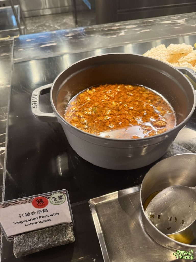 鼓山美食【京享蔬食百匯餐廳】高雄素食吃到飽,各式各樣美味蔬食料理buffet 讓你嘴巴停不下來|打狗美食 25 IMG 1303