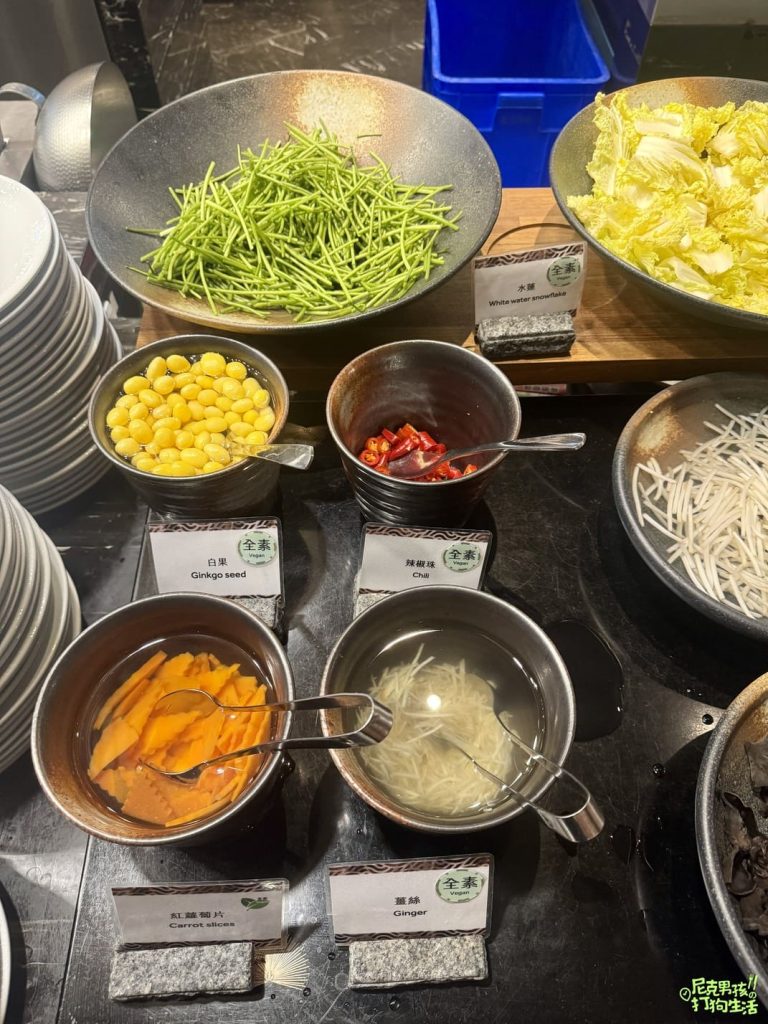 鼓山美食【京享蔬食百匯餐廳】高雄素食吃到飽,各式各樣美味蔬食料理buffet 讓你嘴巴停不下來|打狗美食 30 IMG 1306