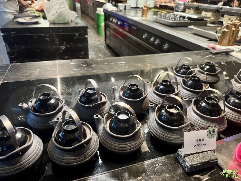 鼓山美食【京享蔬食百匯餐廳】高雄素食吃到飽,各式各樣美味蔬食料理buffet 讓你嘴巴停不下來|打狗美食 34 IMG 1311