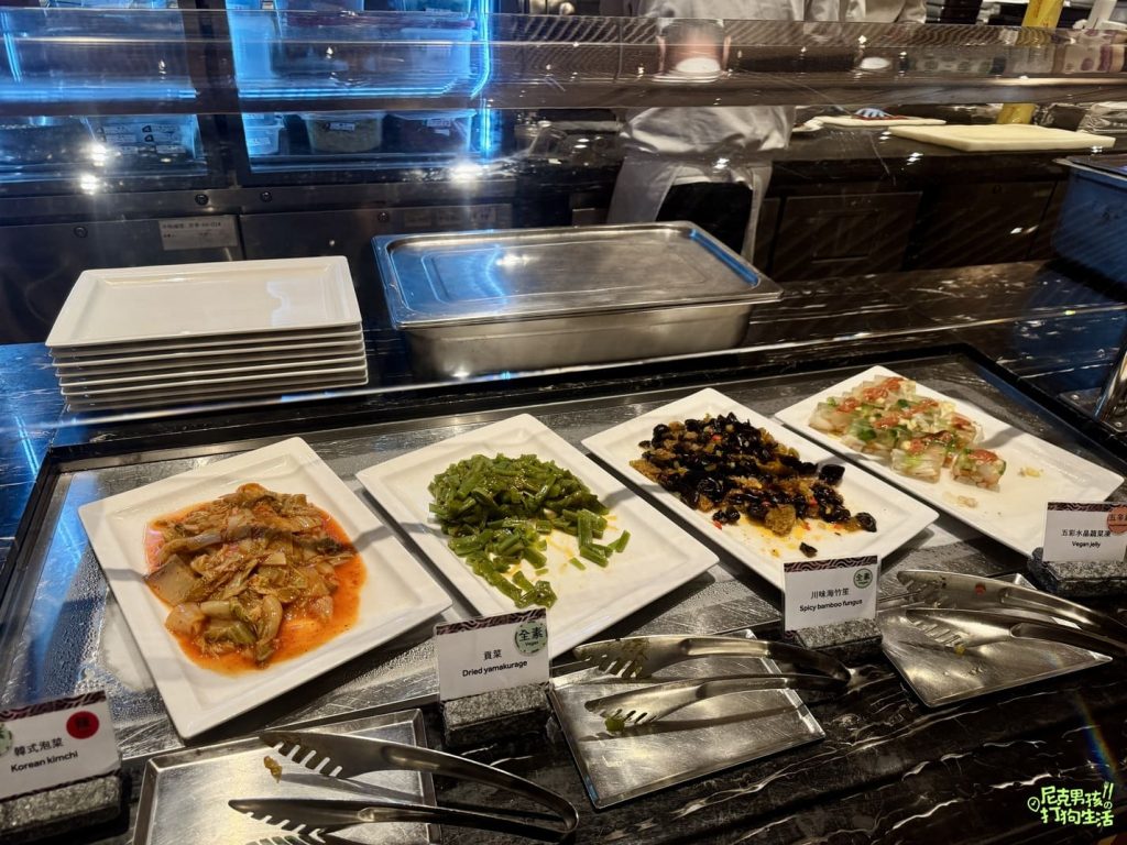 鼓山美食【京享蔬食百匯餐廳】高雄素食吃到飽,各式各樣美味蔬食料理buffet 讓你嘴巴停不下來|打狗美食 50 IMG 1336