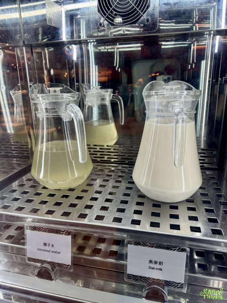 鼓山美食【京享蔬食百匯餐廳】高雄素食吃到飽,各式各樣美味蔬食料理buffet 讓你嘴巴停不下來|打狗美食 88 IMG 1377
