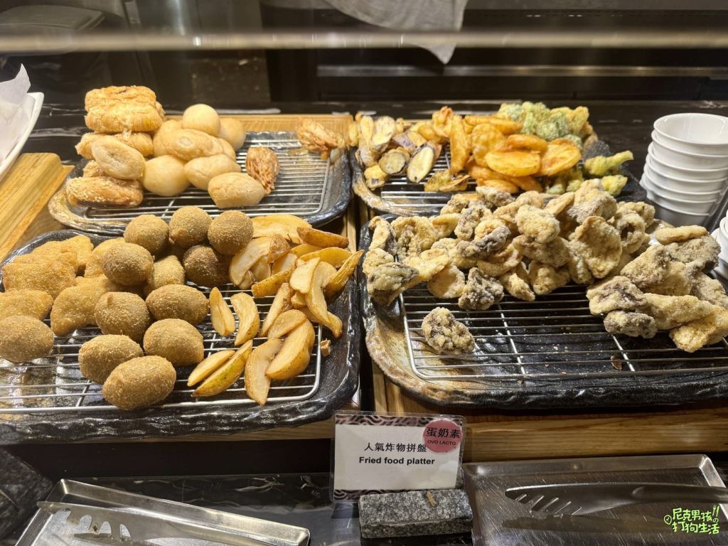 鼓山美食【京享蔬食百匯餐廳】高雄素食吃到飽,各式各樣美味蔬食料理buffet 讓你嘴巴停不下來|打狗美食 45 IMG 1324