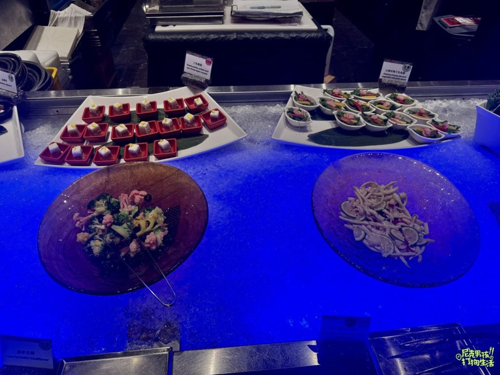 鼓山美食【京享蔬食百匯餐廳】高雄素食吃到飽,各式各樣美味蔬食料理buffet 讓你嘴巴停不下來|打狗美食 56 IMG 1341